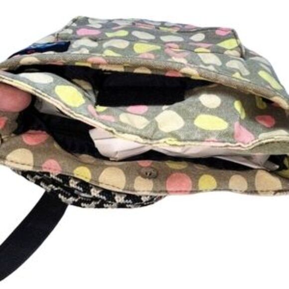 Kavu Limited Edition Tan With Pink & Yellow Polka Dot Canvas Rope Crossbody Bag - Picture 5 of 12